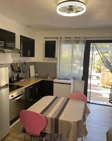 Apartmán F1 140 Rez De Jardin *